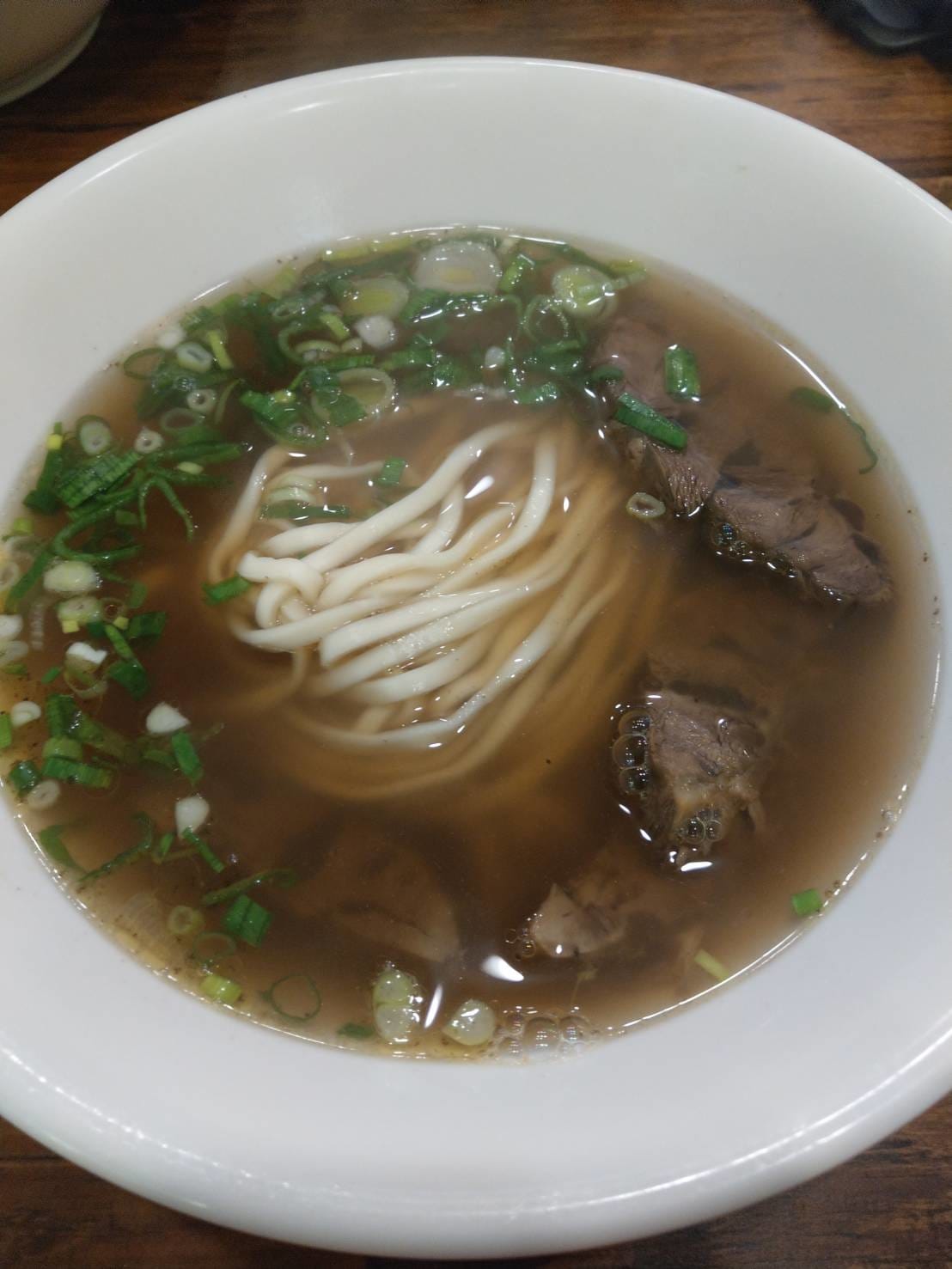 【食記】位於台中潭子的怒騾子麵店,有著超好吃的清燉筋肉麵和眷