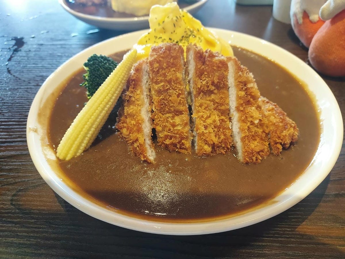 咖喱滑蛋豬排飯.jpg 咖喱滑蛋豬排飯.jpg