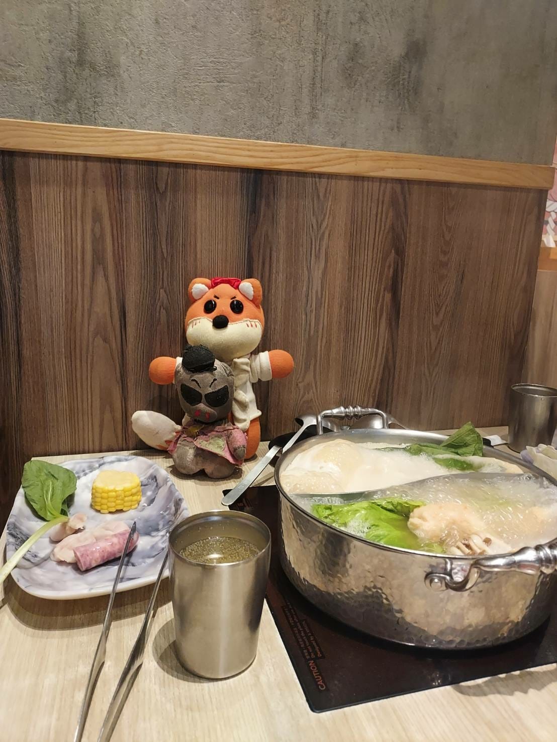 甄朱與朱頭.jpg 甄朱與朱頭.jpg